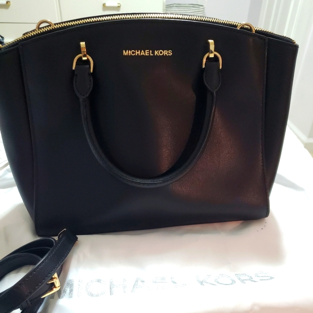 Michael Kors Ellis Satchel
